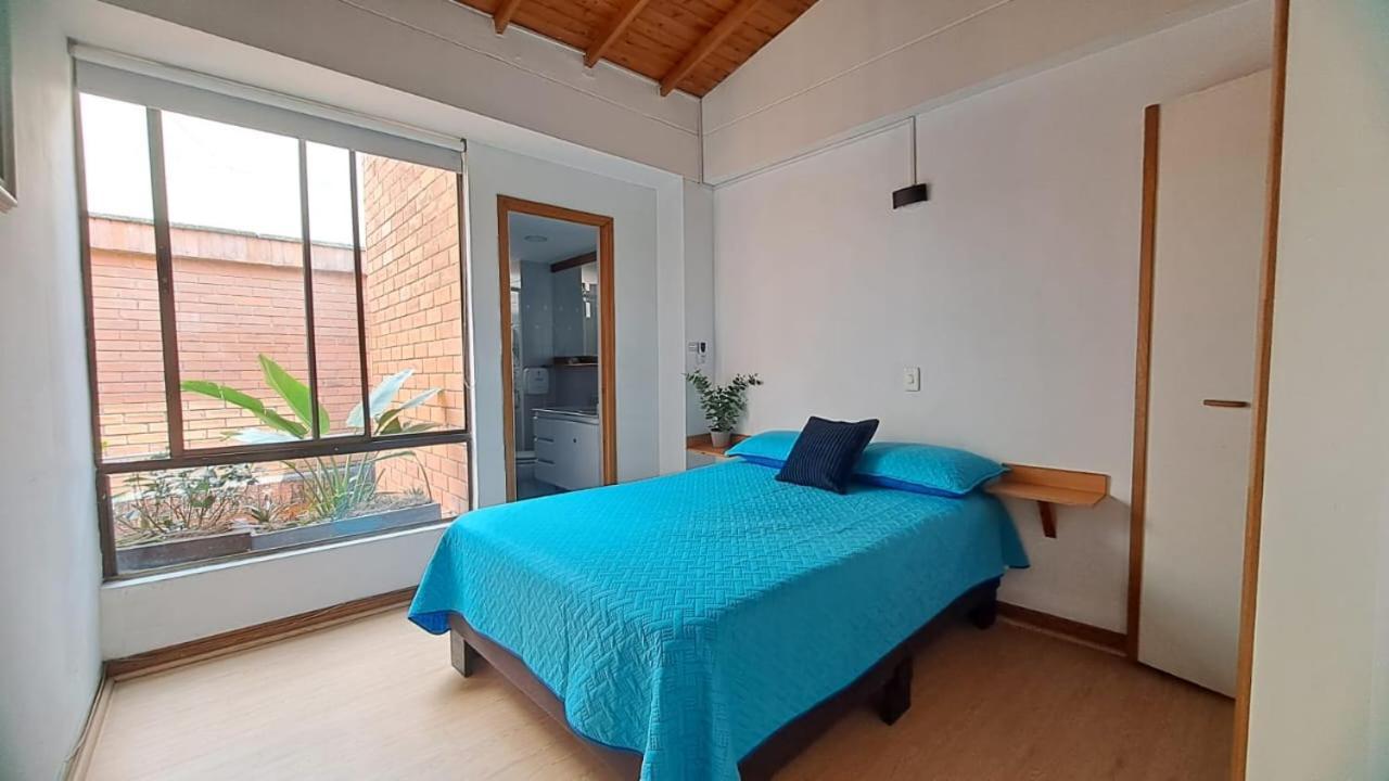 Apartamento Comodo En El Poblado Medellín Exterior foto